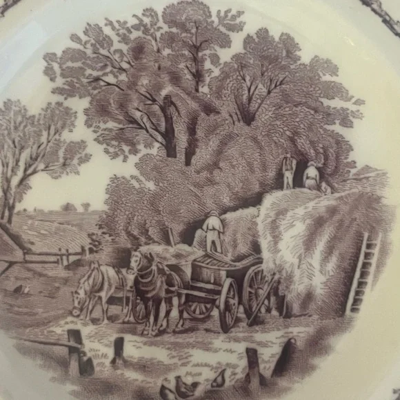 6 Vintage Clarice Cliff PURPLE Dessert Plates - Picture 3 of 8